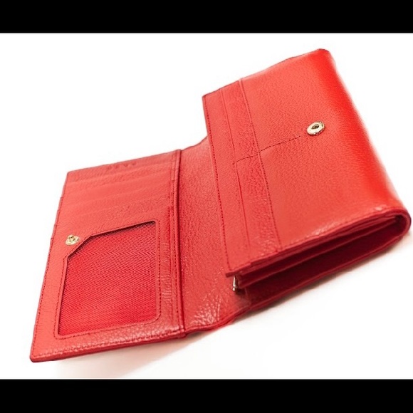 Red leather wallet. - Picture 2 of 5